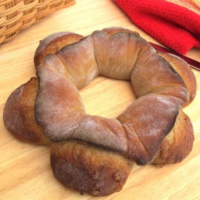 Walnut Wheat Couronne Bordelaise Recipe